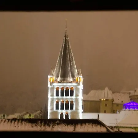 Du Nord Отель